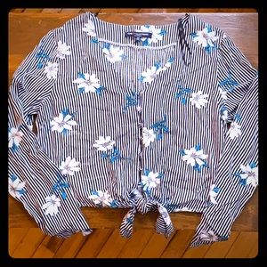 Women’s Dressy Top.